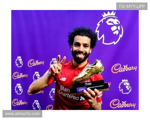 网友热议萨拉赫夺冠时薪更低 梅努高价要求引发争议 网友热议萨拉赫夺冠时薪更低 梅努高价要求引发争议